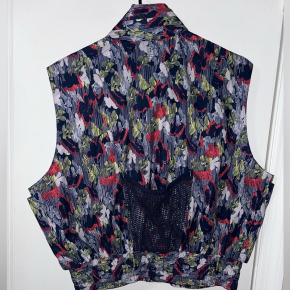 Free people Movement blue Off The Grid Supernova Floral Outfitted Vest Small - Picture 5 of 5